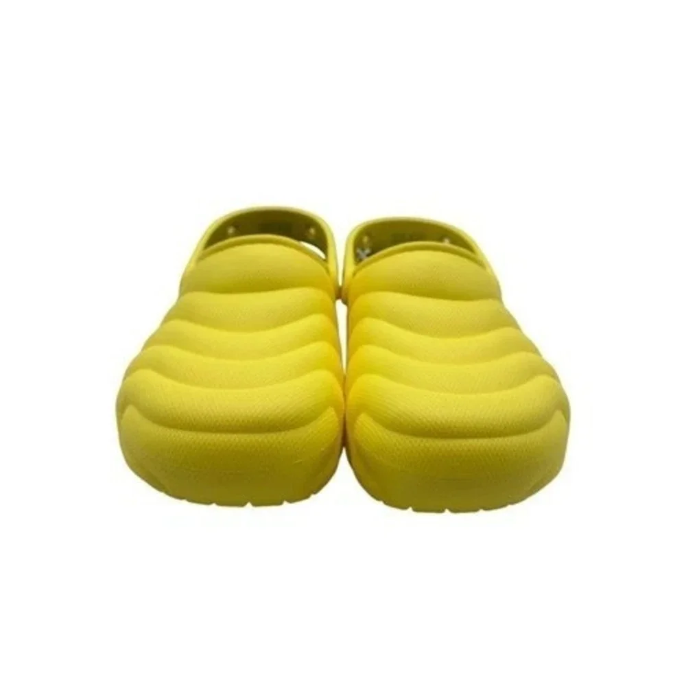 Crocs Classic Lined Overpuff Clogs Cyber‎ Yellow 210059-77J Sz 10M 12W